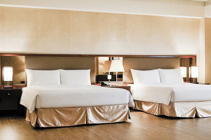 Room 51 of 72