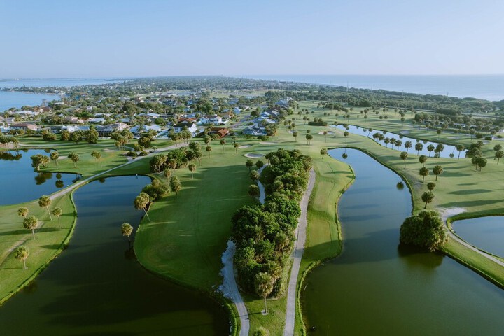 Golf 29 of 44