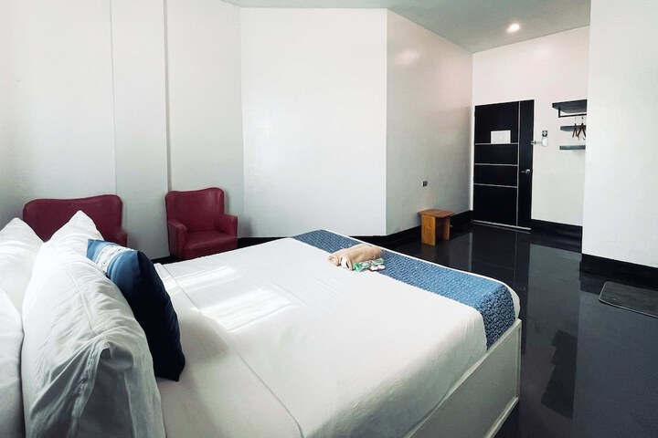 Room 16 of 43
