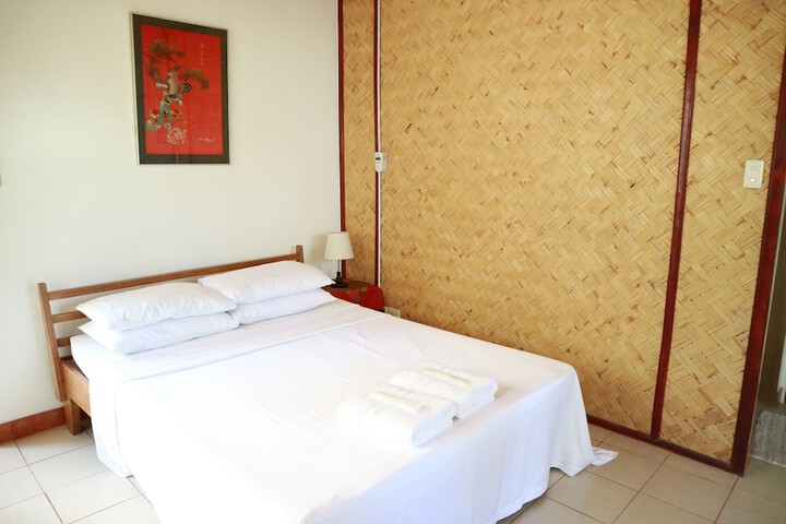 Room 12 of 71