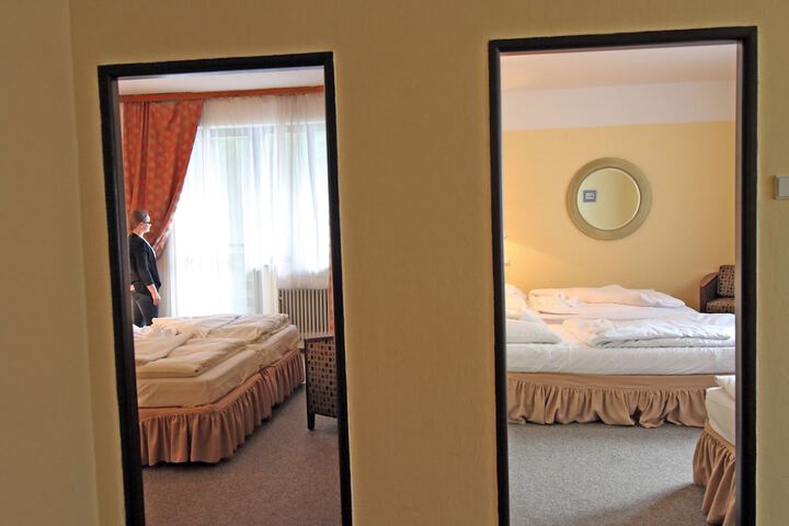 Room 9 of 54