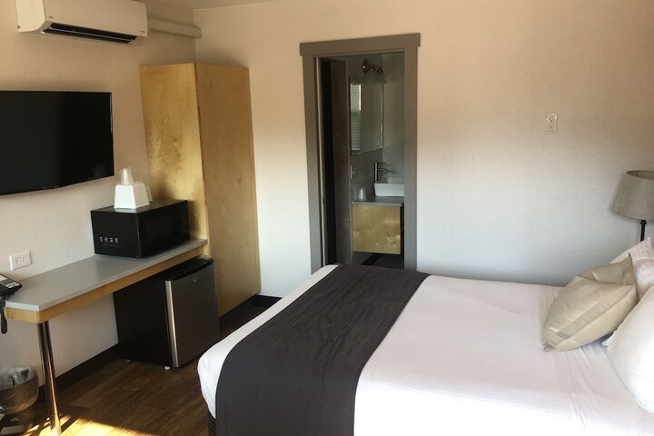 Room 15 of 55