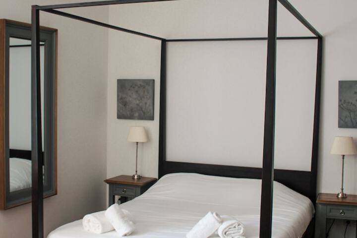Room 30 of 80