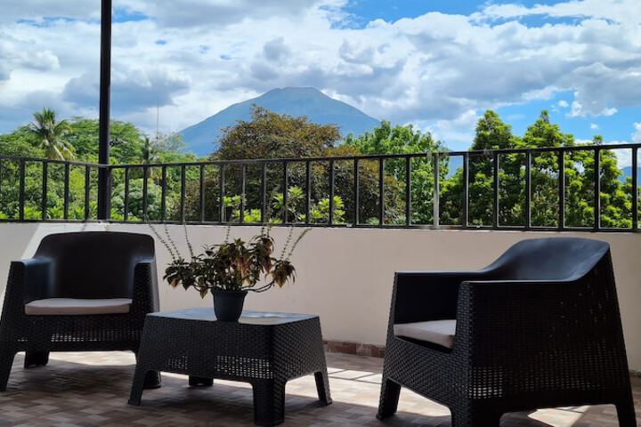 Terrace/Patio 12 of 14