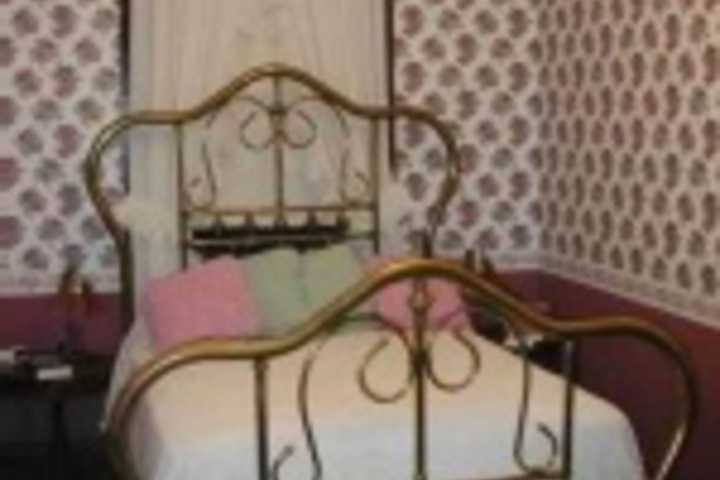 Room 174 of 240