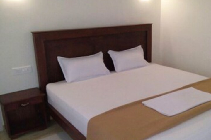 Room 39 of 49