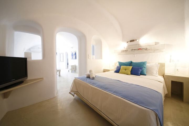 Room 3 of 31