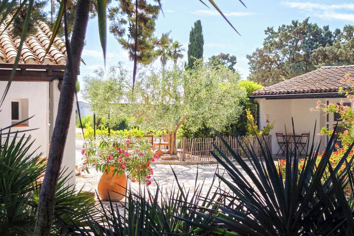 Terrace/Patio 111 of 143