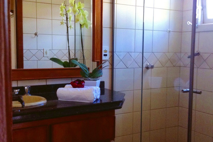 Room 25 of 80