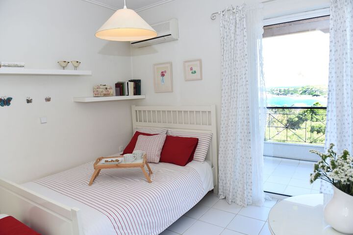 Room 9 of 60