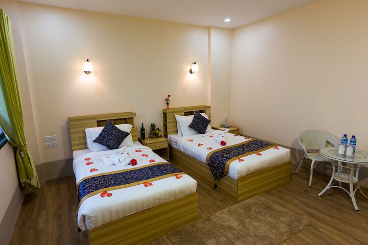 Room 10 of 22