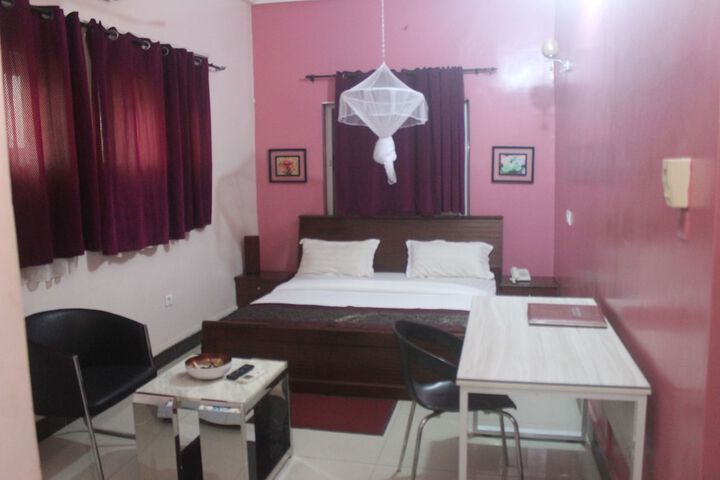 Room 19 of 45