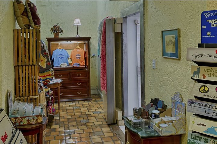 Gift shop