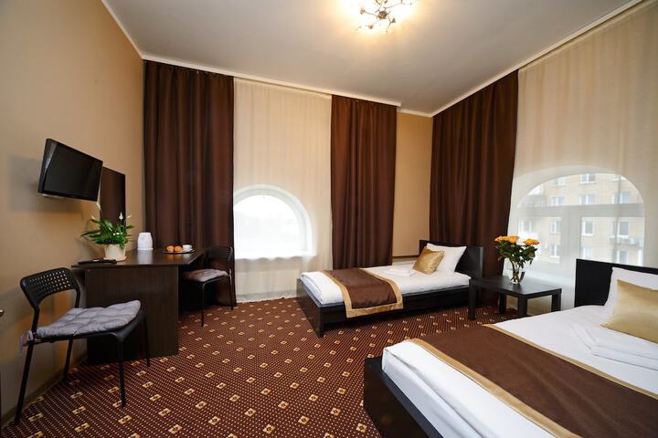 Room 5 of 37
