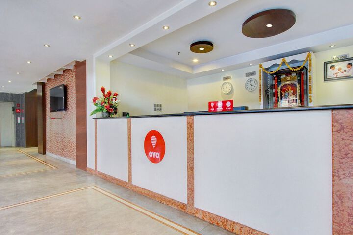 OYO FLAGSHIP 460 MIYAPUR