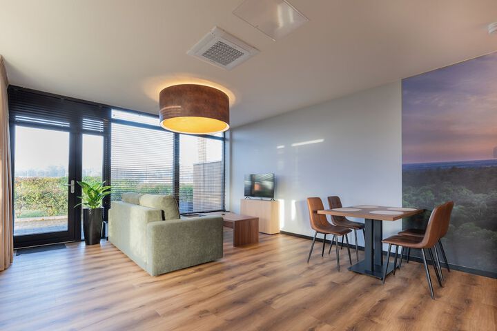 Room 15 of 27