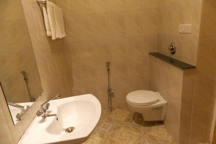 Nutan Hotel