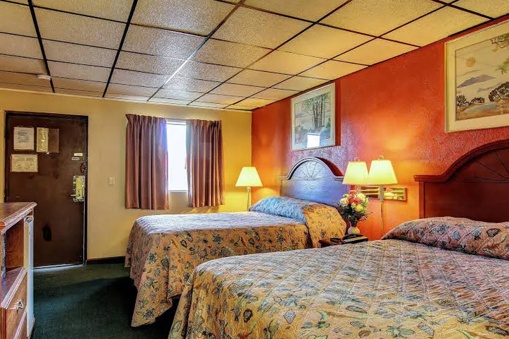 Photo of Arrowrock Inn