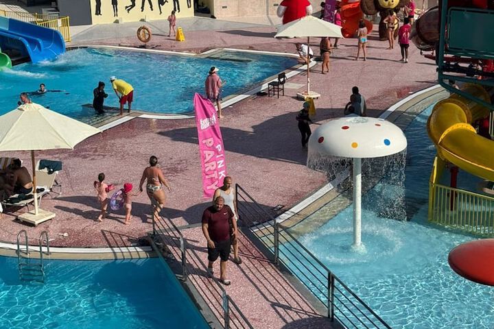 Aqua center
