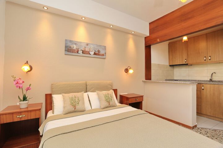Room 19 of 24