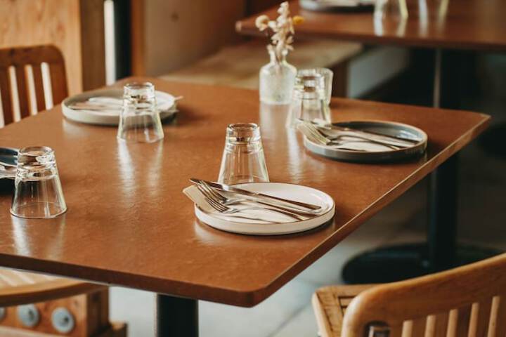 Dining 45 of 68