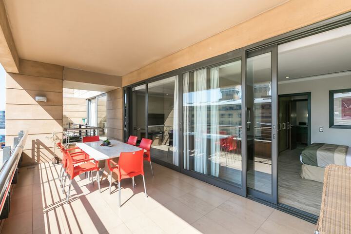 Terrace/Patio 16 of 27