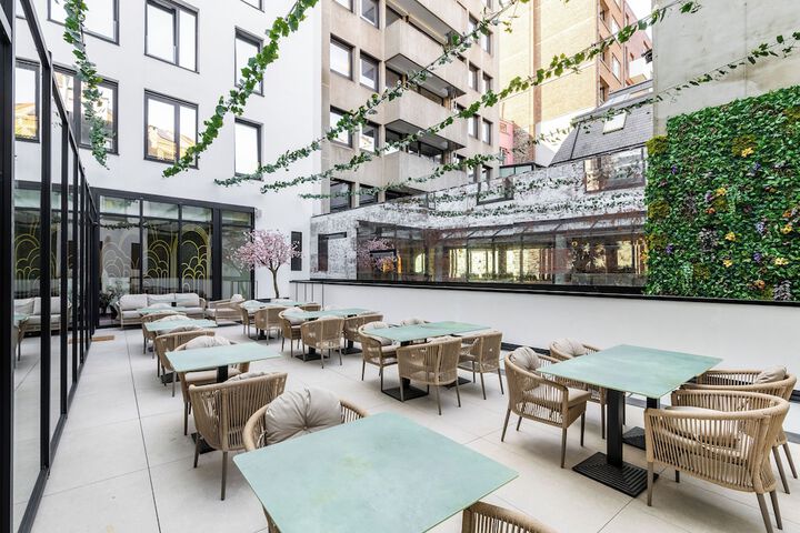 Terrace/Patio 52 of 152