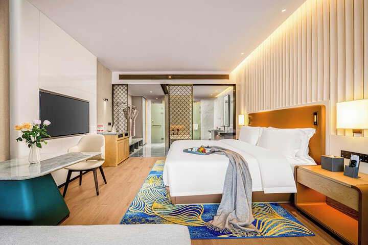 Room 4 of 21
