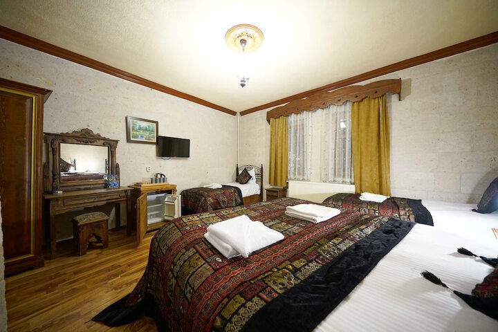 Room 32 of 129