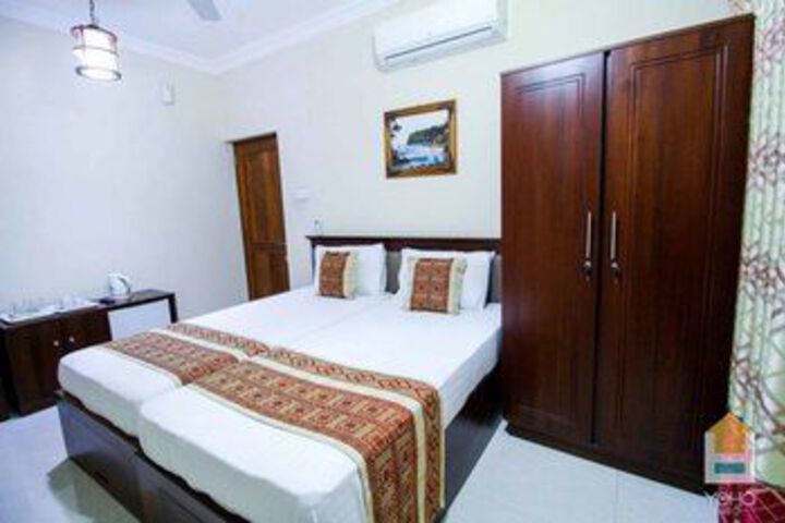 Room 34 of 48