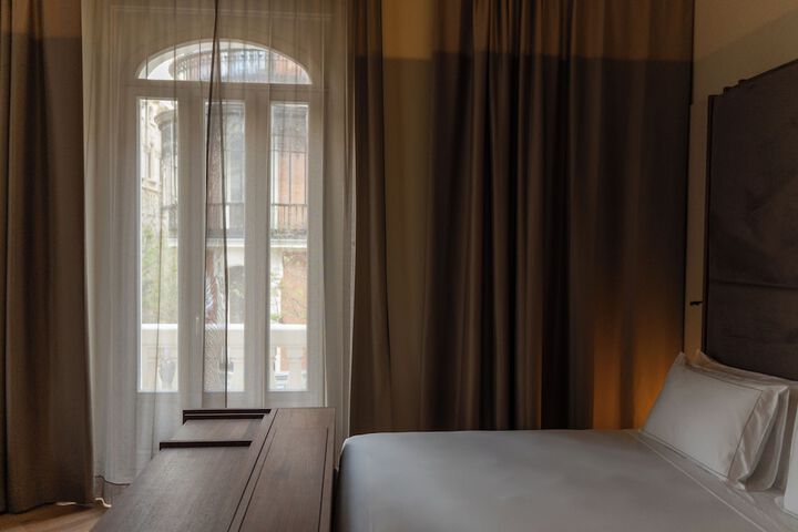 Room 15 of 88