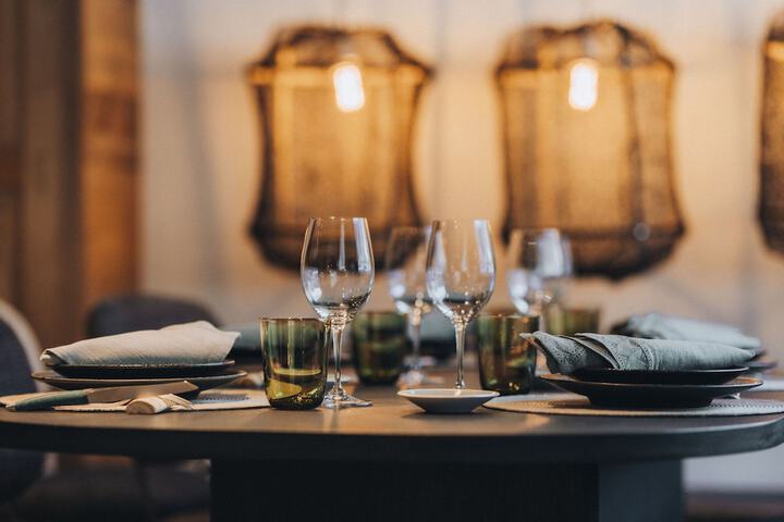 Dining 70 of 79