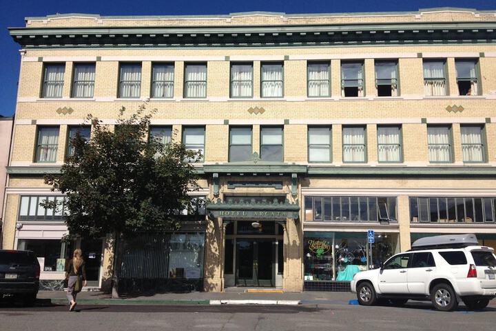 Hotel 129 of 153