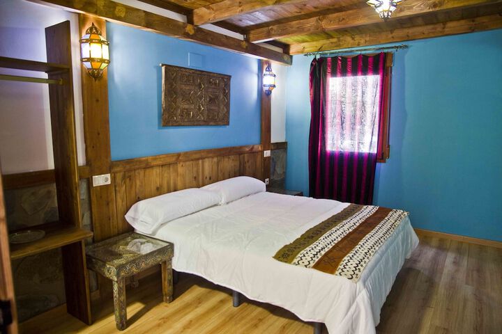 Room 4 of 49