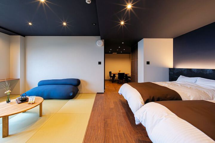 Room 4 of 71