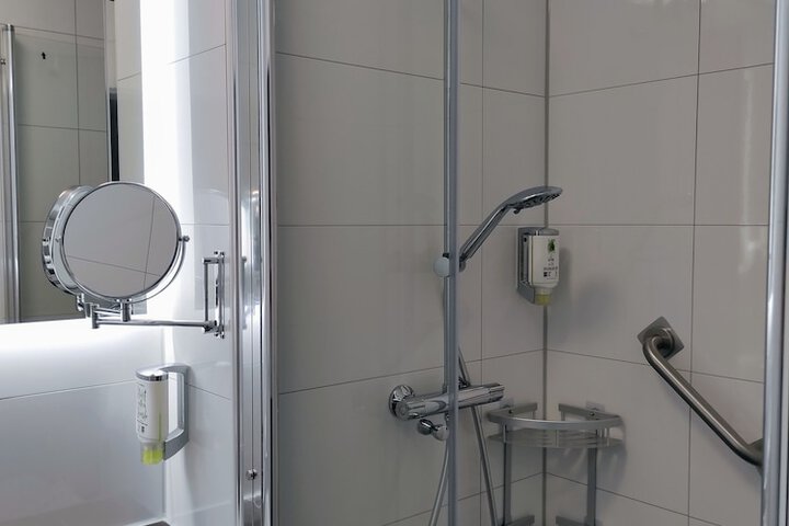Clean Restrooms