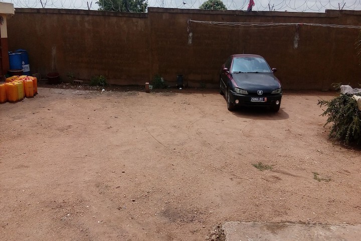 Property Grounds 13 of 14