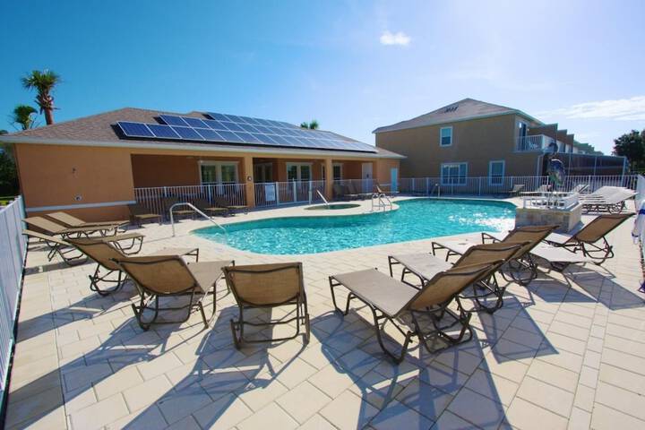 Pool 22 of 47