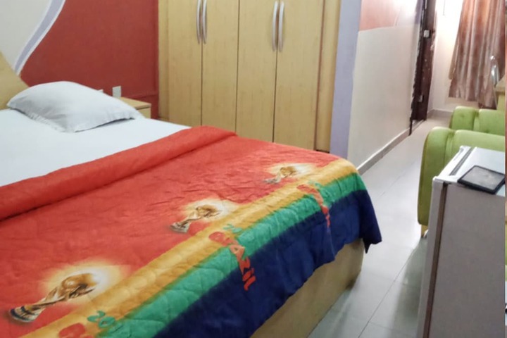 Room 14 of 29