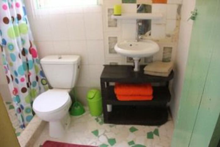 Room 5 of 42