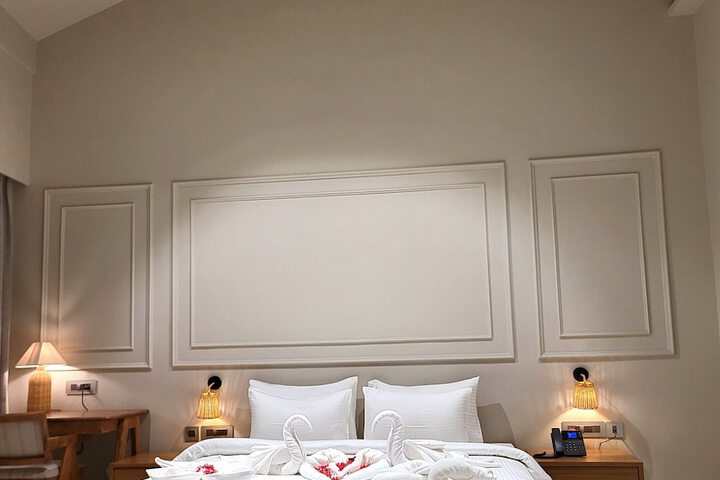Room 2 of 13