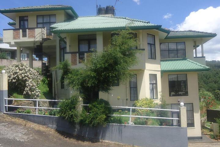 Scenic View Lodge