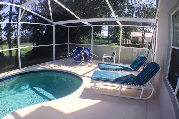 Pool 13 of 15