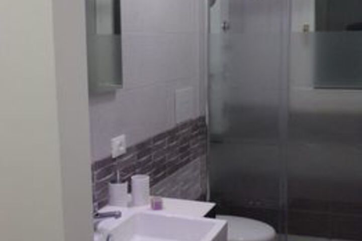 Room 3 of 23