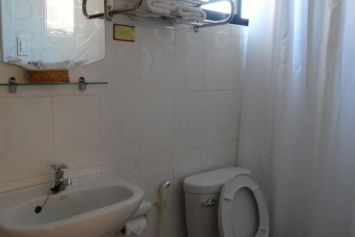 Room 26 of 36