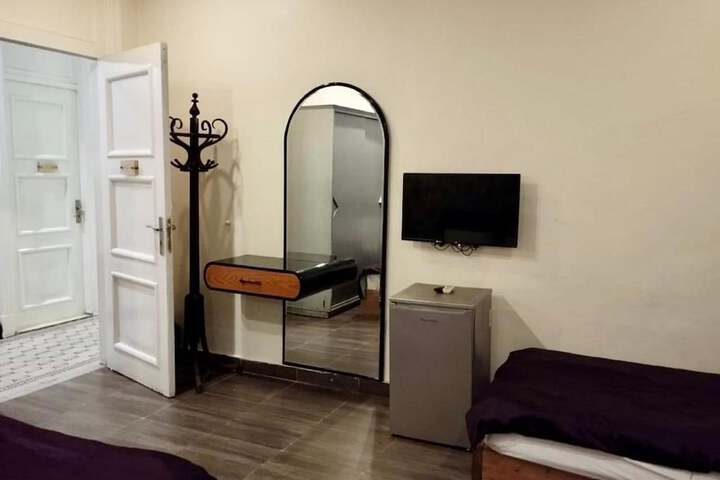 Room 60 of 74