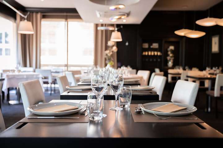 Dining 80 of 102