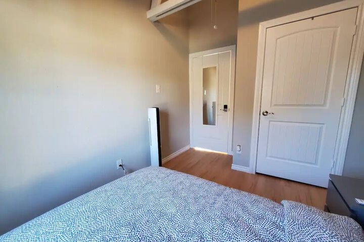 Room 76 of 88