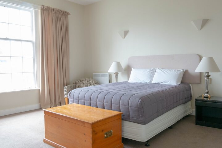Room 16 of 63