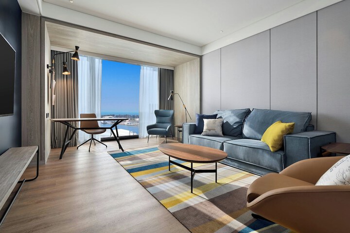 Room 14 of 46
